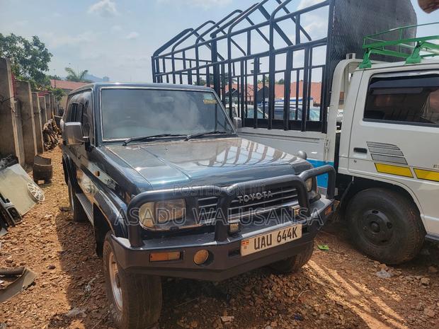 Toyota Land Cruiser Prado 1998 Green