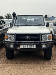 Toyota Land Cruiser 2017 White for sale