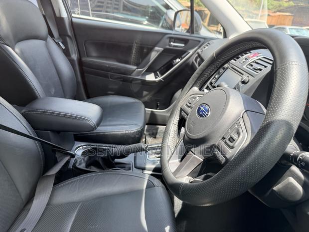 Subaru Forester 2016 Gray