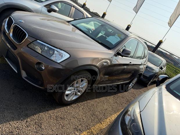 BMW X3 xDrive28i 4dr SUV AWD (2.0L 4cyl Turbo 8A) 2014 Gray