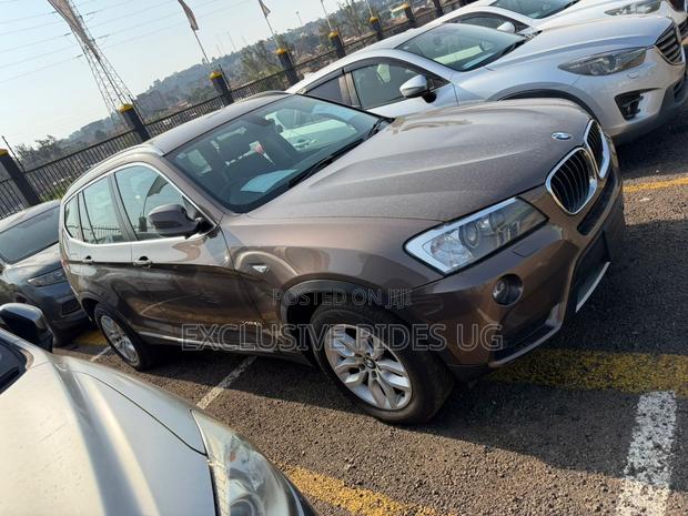 BMW X3 xDrive28i 4dr SUV AWD (2.0L 4cyl Turbo 8A) 2014 Gray