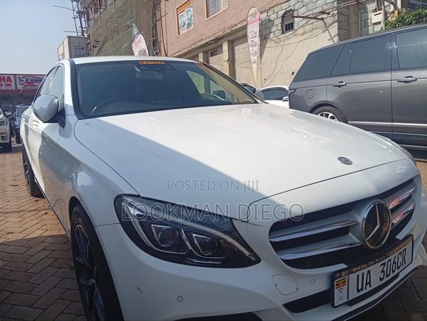 Mercedes-Benz C200 2015 White
