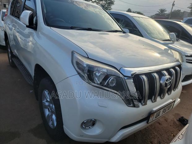 Toyota Land Cruiser Prado 2018 White