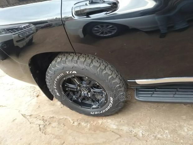Toyota Land Cruiser Prado 2016 Black