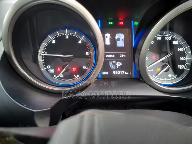 Toyota Land Cruiser Prado 2016 Black