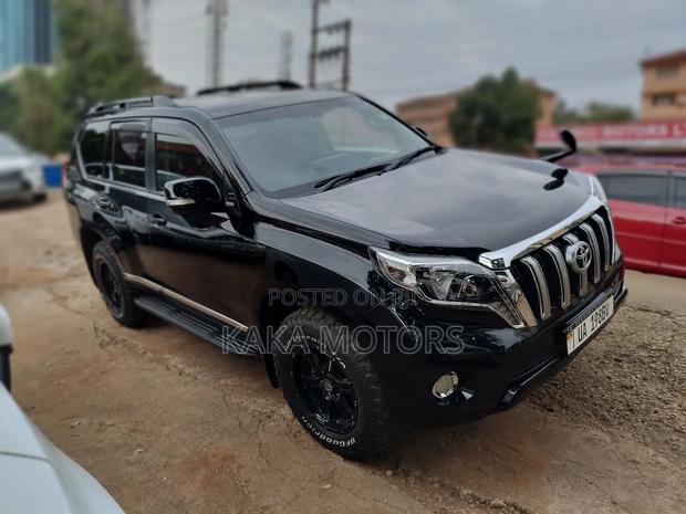 Toyota Land Cruiser Prado 2016 Black