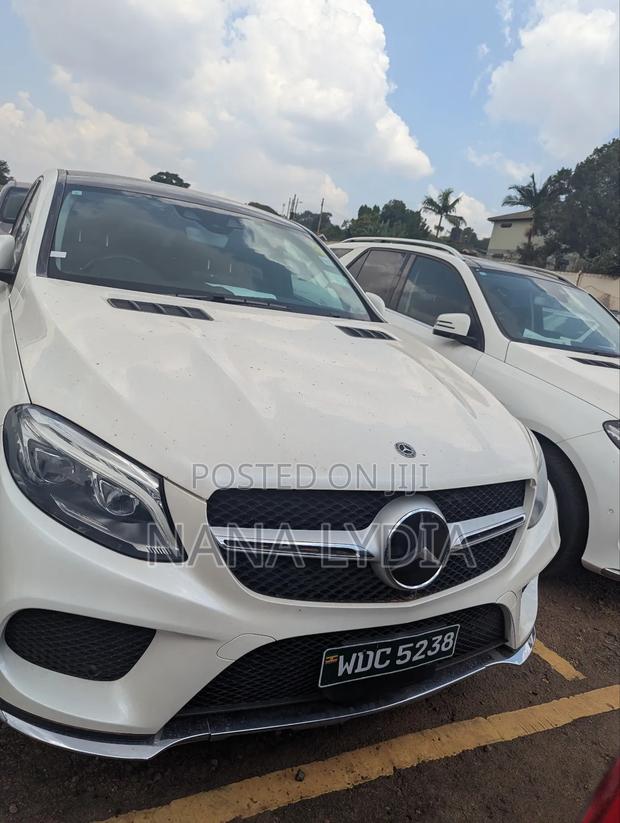 Mercedes-Benz GLE-Class 2017 White