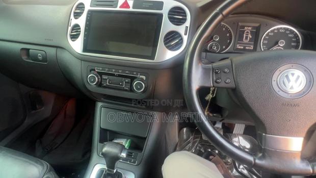 Volkswagen Tiguan S 4Motion 2010 Black