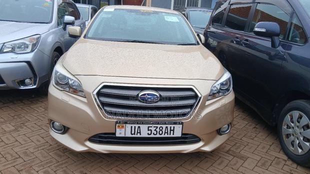 Subaru Legacy 2017 Gold