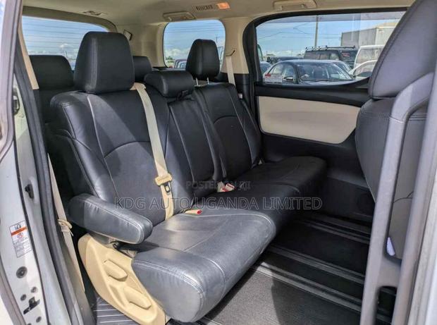 Toyota Alphard 2.5 Petrol FWD 2020 White