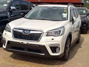 Subaru Forester Premium AWD 2020 White for sale