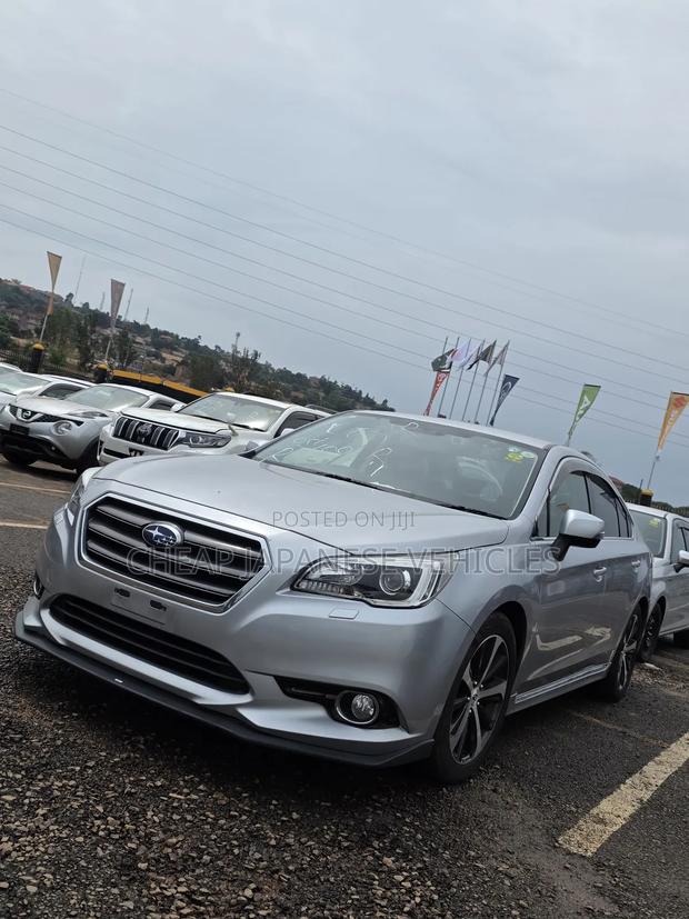 Subaru Legacy 2.5i Premium AWD 2016 Silver