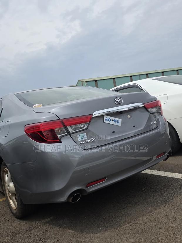 Toyota Mark X 2.5 RWD 2014 Gray