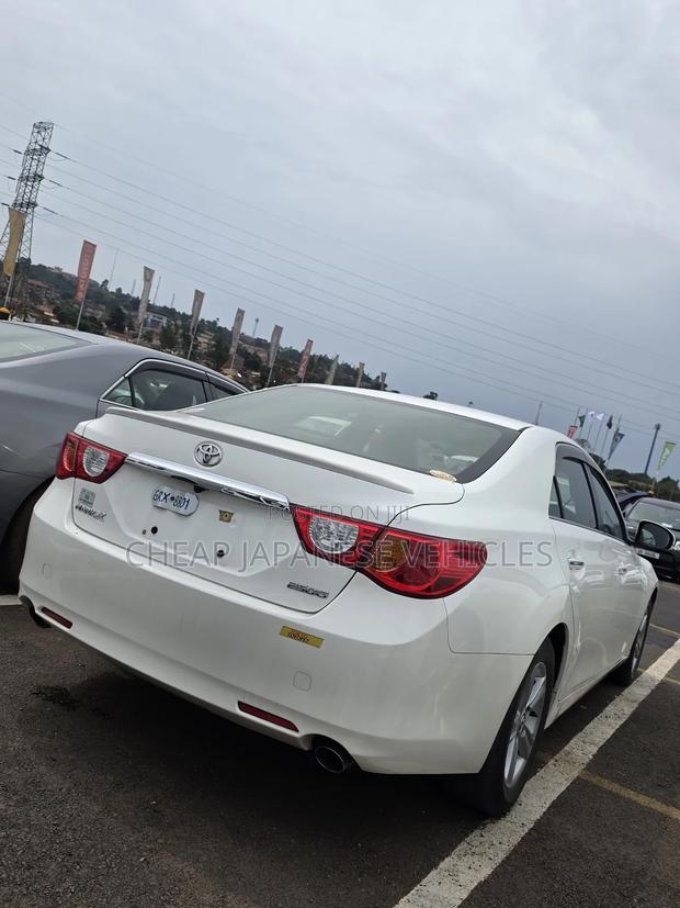 Toyota Mark X 2.5 RWD 2012 White