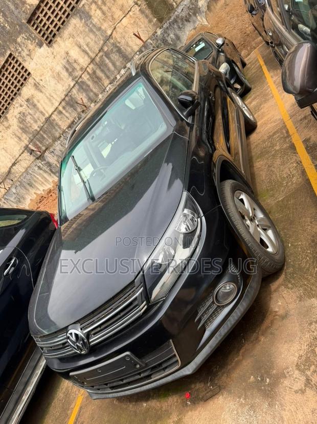 Volkswagen Tiguan 2014 Black