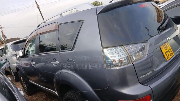Mitsubishi Outlander 2007 Gray