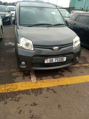 Toyota Sienta 2010 Gray for sale
