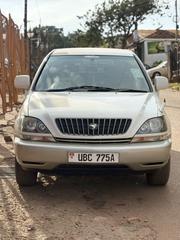 Toyota Harrier 2.2 16V 2002 White for sale