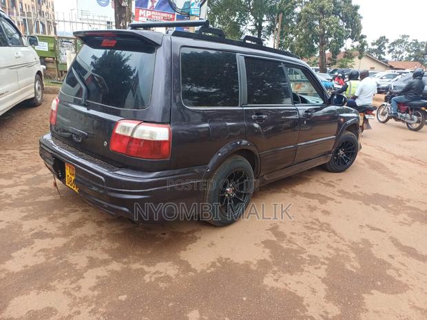 Subaru Forester Automatic 2000 Blue