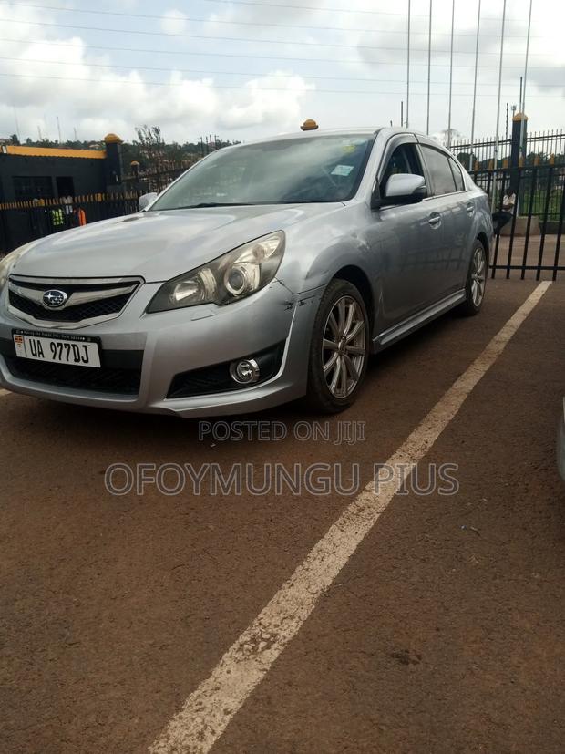 Subaru Legacy 2011 Silver