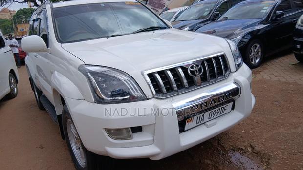 Toyota Land Cruiser Prado 2007 White