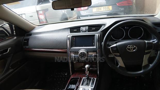 Toyota Mark X 2013 White