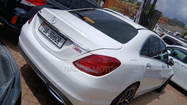 Mercedes-Benz C220 2016 White