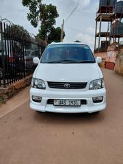 Toyota Noah 2001 White for sale