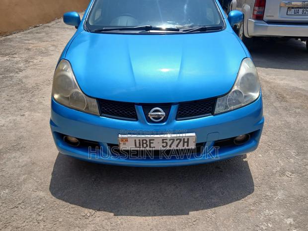 Nissan Wingroad 2006 Blue
