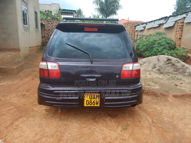 Subaru Forester Automatic 2001 Blue