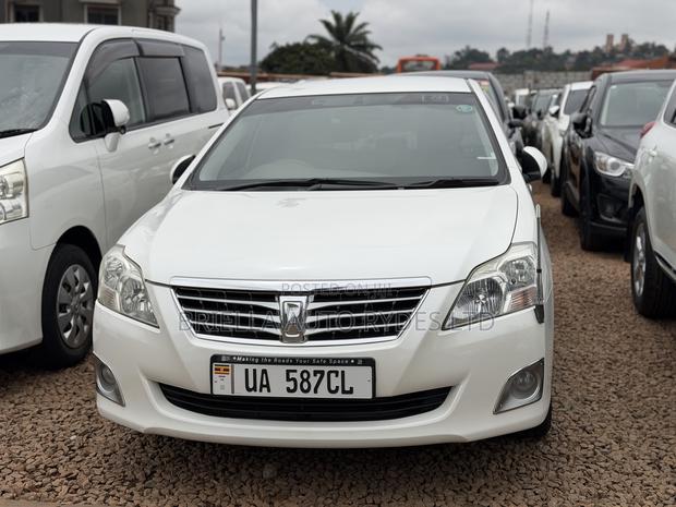 Toyota Premio 2013 White