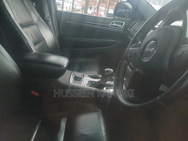 Jeep Grand Cherokee 2019 White