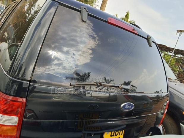 Ford Explorer 2005 Black