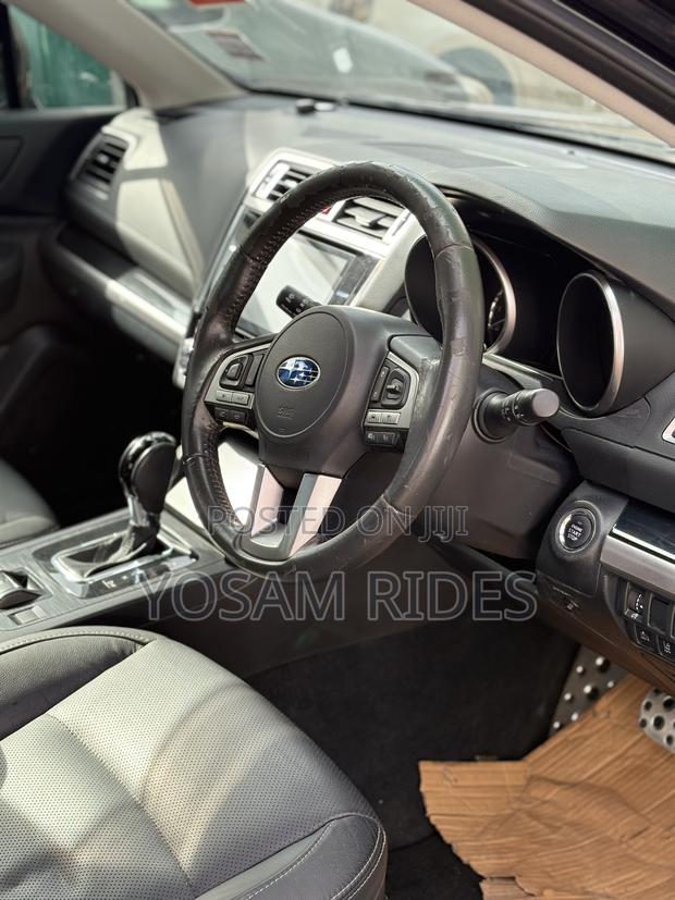 Subaru Legacy 2.5i Premium PZEV 4dr Sedan AWD (2.5L 4cyl CVT) 2014