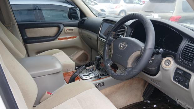 Toyota Land Cruiser Prado 2007 White