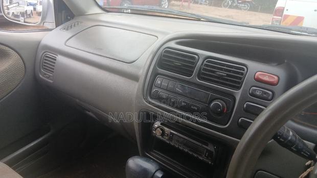 Suzuki Escudo 2006 Silver