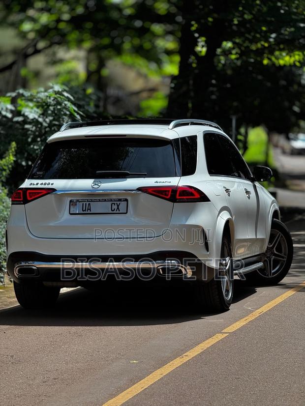 Mercedes-Benz GLE-Class GLE 350d 4MATIC 2019 White