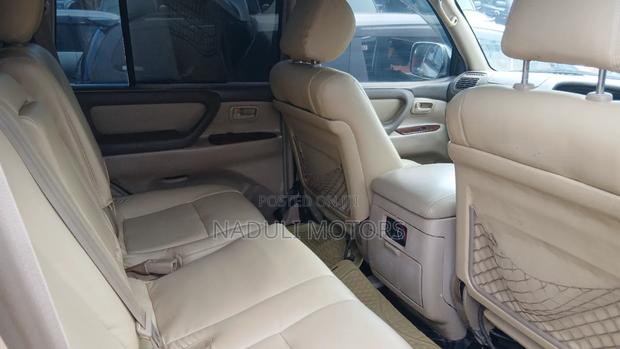 Toyota Land Cruiser 2007 White
