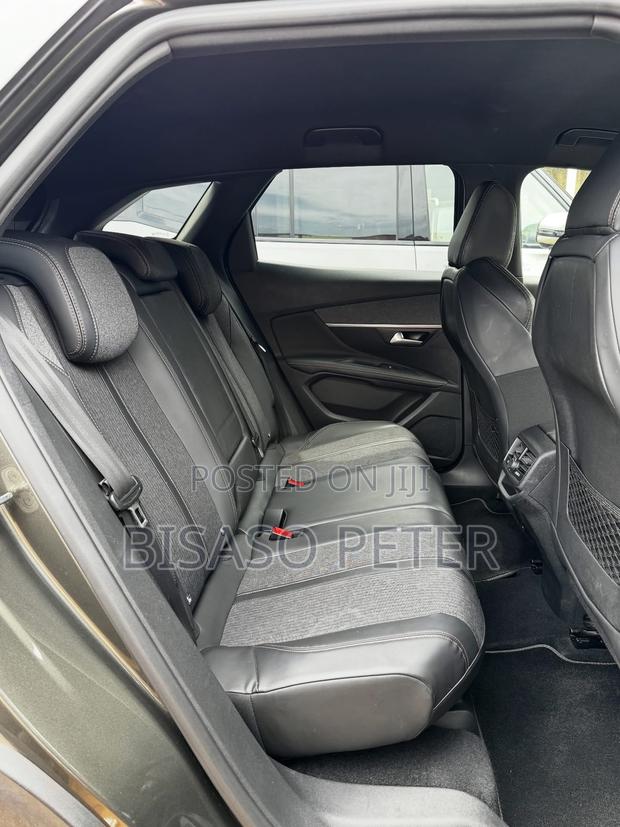 Peugeot 3008 2018 Gray