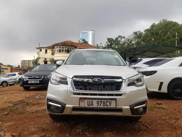 Subaru Forester 2.0XT Premium AWD 2016 White