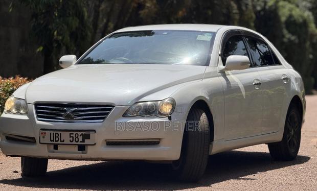 Toyota Mark X 2.5 AWD 2008 White