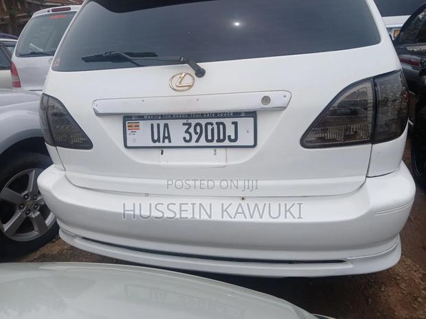 Toyota Harrier 2003 White