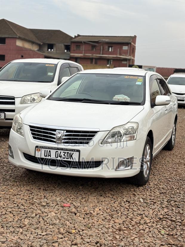 Toyota Premio 1.8 FWD 2013 White