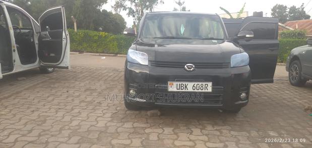 Toyota Corolla Rumion Hatchback 1.5 FWD 2008 Black