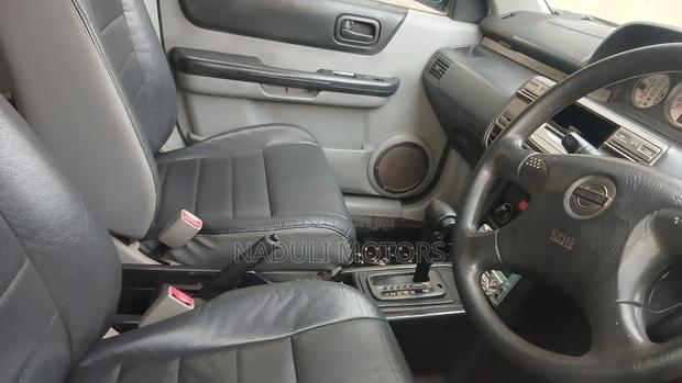 Nissan X-Trail 2004 Black