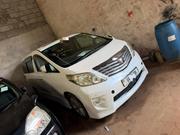 Toyota Alphard 2.4 Petrol FWD 2011 White for sale
