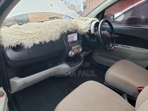 Toyota Passo 2005 Silver