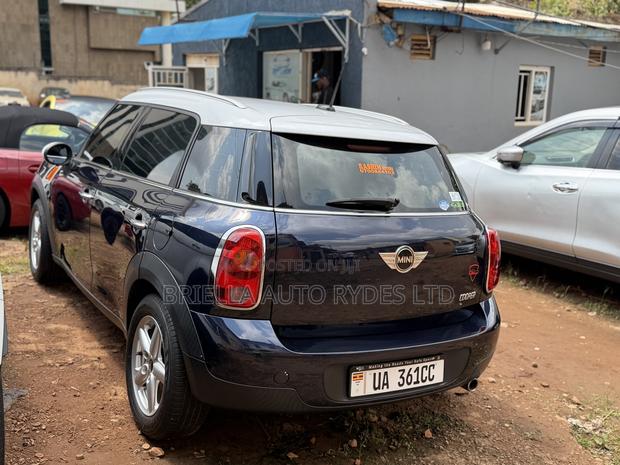 Mini Cooper 2014 Blue