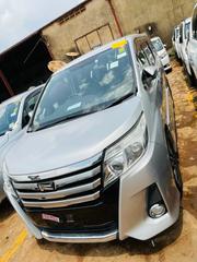 Toyota Noah 2.0 FWD (7 Seater) 2014 Silver for sale