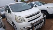Toyota Noah 2011 White for sale